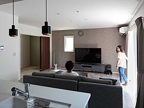 ハウスジャパンの施工事例「【お施主様邸】ラップサイディングのかっこいいお家」の画像4