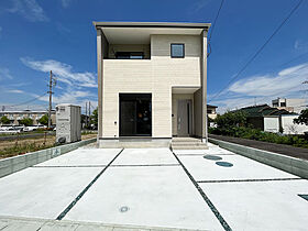 ハウスジャパンの施工事例「★回遊動線と主役級のオープンキッチンが魅力!LDKに家族が集まる家★」のメイン画像