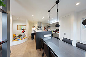 ハウスジャパンの施工事例「【お施主様邸】子育てに理想的なヌックあり!/設計士が暮らす快適な家」の画像5