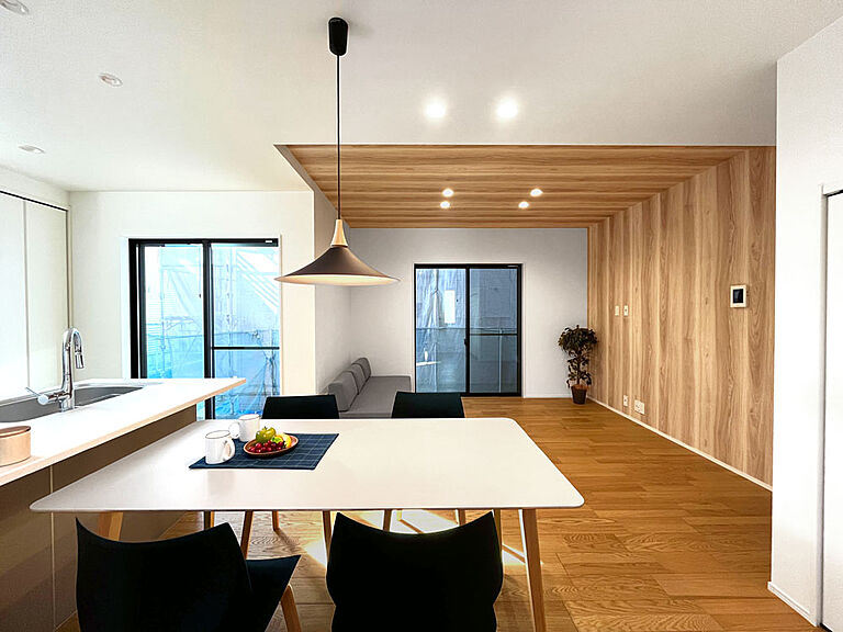 ハウスジャパンの公式画像_リビング2