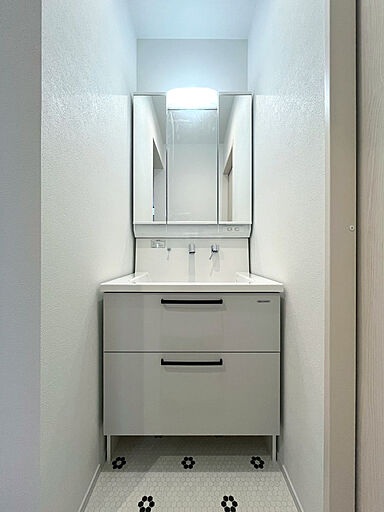 ハウスジャパンの施工事例「★効率的な家事動線が魅力!ワンフロアで家事が片付く家★」の画像8