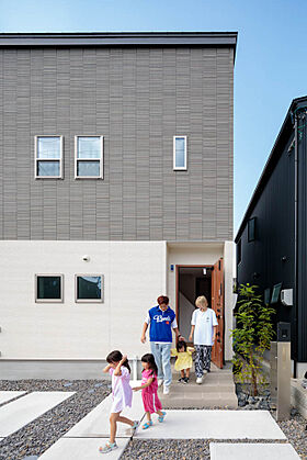 ハウスジャパンの施工事例「【お施主様邸】遊び心ある 異素材ミックスの家」の画像5