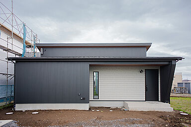 ハウスジャパンの施工事例「スタイリッシュな平屋の家」の画像