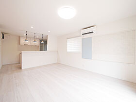 タナカホームズの施工事例「山口県 I様邸 人気の「濃色系ベース」・「和モダンスタイル」住宅」の画像2