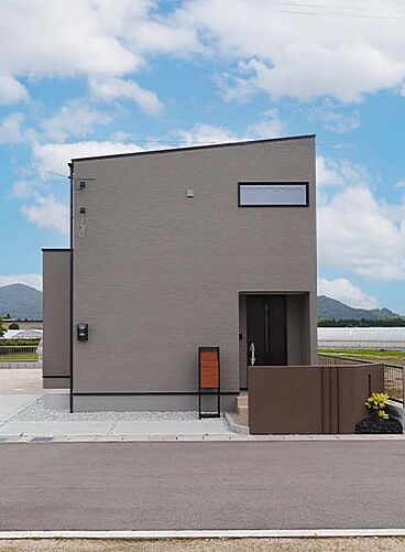 タナカホームズの施工事例「防府市 伊佐江モデルハウス」の画像