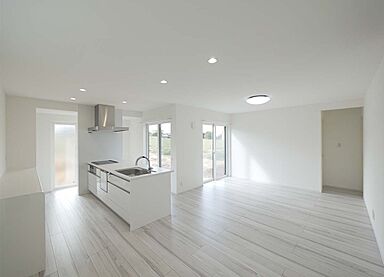 タナカホームズの施工事例「宇部市 西岐波モデルハウス」の画像2