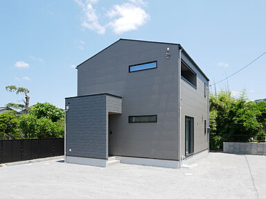 タナカホームズの施工事例「萩市 土原5-2号地モデルハウス」の画像1