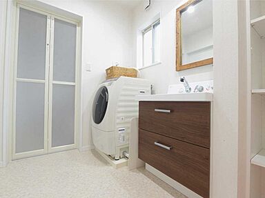 株式会社サンクスホームの施工事例「【平屋】小さく建てる、広く住む」の画像6