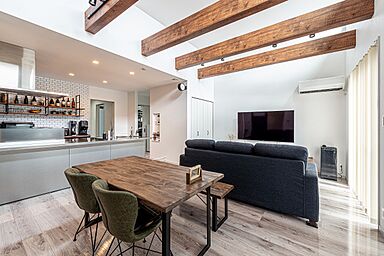 株式会社サンクスホーム 津支店の施工事例「おしゃれ夫婦のこだわりを極めた「平屋」」の画像4