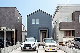 株式会社サンクスホームの施工事例「余白のある暮らし、ミニマリストでいるための家」のメイン画像
