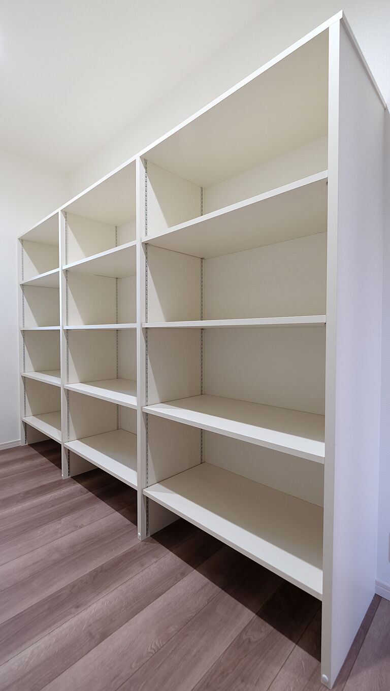 新日本ホームズ株式会社 マリナ通りモデルホームの公式画像_収納6