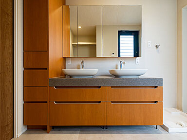 【高級注文住宅専門】zuttoの施工事例「自然光と調和する家」の画像5