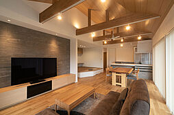 山根木材 【長期優良住宅・耐震等級3・ZEH】を標準採用の施工事例「シンプルな平屋が包み込む夫婦二人のゆったりとした時間」の画像