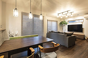 山根木材 【長期優良住宅・耐震等級3・ZEH】を標準採用の施工事例「家に帰るのが楽しみになるシンプル&シックな洗練空間」の画像6