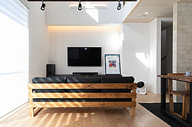 山根木材 【長期優良住宅・耐震等級3・ZEH】を標準採用の施工事例「家族の時間を刻む家」の画像4