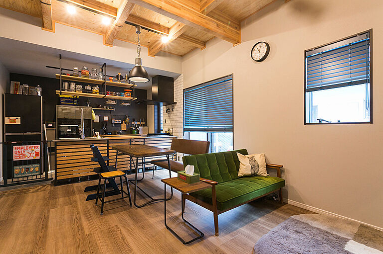 山根木材 【長期優良住宅・耐震等級3・ZEH】を標準採用の公式画像_リビング7