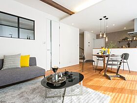 山根木材 【長期優良住宅・耐震等級3・ZEH】を標準採用の施工事例「街中で実現するゆったりライフの家」の画像4