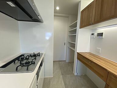 株式会社伸工舎の施工事例「【2階建て/3LDK】和モダン細部までこだわった解放感溢れる家」の画像4