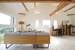 建築士夫婦とつくる家 株式会社モスハウス田端の施工事例「大阪湾を一望する淡路島の無添加住宅」の画像