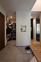 ホテルライクスタイルの収納 トモノ建築設計事務所 【佐久平スタジオ】の事例画像