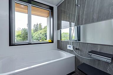 トモノ建築設計事務所 【佐久平スタジオ】の施工事例「【ALBION】ウチとソトが繋がる大開口LDKの家【大開口/吹き抜け/ペット】」の画像8