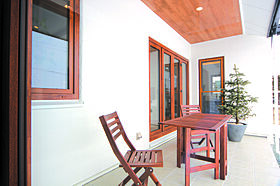 株式会社大共ホームの施工事例「夫婦で暮らす平屋スタイル 温もりに還る家」の画像3