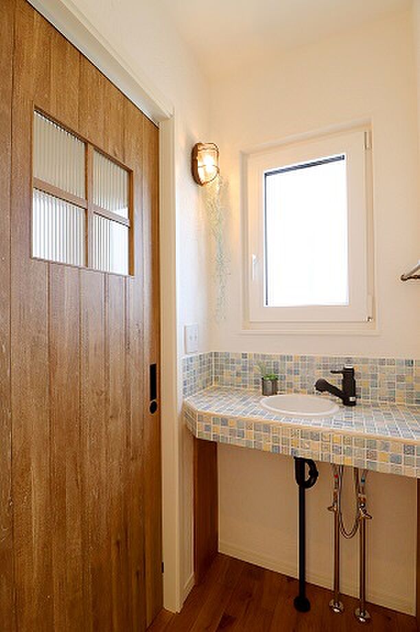 株式会社大共ホームの公式画像_洗面5