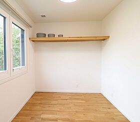 株式会社大共ホームの施工事例「~青い窓が映える、理想の平屋~」の画像5