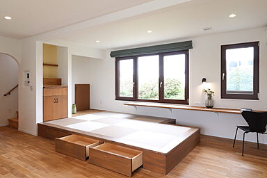 株式会社大共ホームの施工事例「ウォーターフロントの岩手山を望む家」の画像4