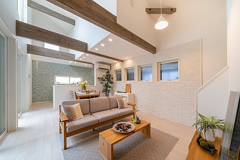 SUBLIME HOME株式会社の公式画像_リビング2