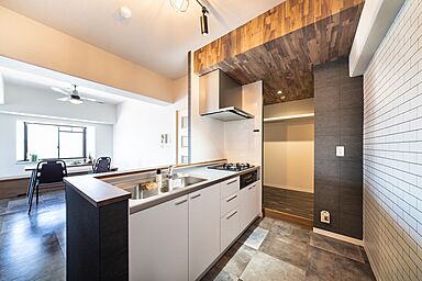 SUBLIME HOME株式会社の施工事例「【Styleカタログ】ビンテージモダンカリフォルニア」の画像1