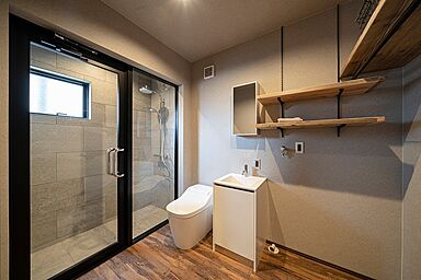 SUBLIME HOME株式会社の施工事例「【施工事例】インナーガレージハウス【住居以外にも戸建賃貸・店舗にもOK】」の画像4