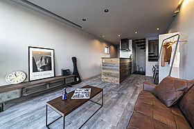 SUBLIME HOME株式会社の施工事例「【施工事例】インナーガレージハウス【住居以外にも戸建賃貸・店舗にもOK】」の画像3