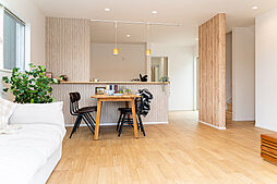 SUBLIME HOME株式会社の施工事例「【見学可能】四季折々の庭が織りなす豊かな暮らし」の画像