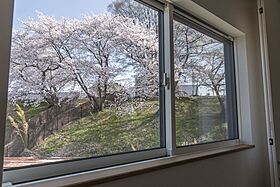 SUBLIME HOME株式会社の施工事例「自然素材の温もり溢れる、SDGsモデルハウス」の画像5