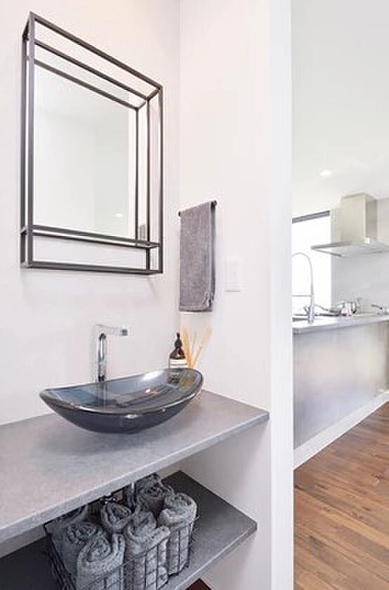 R+house小田原西/中川工務店の公式画像_洗面5