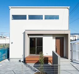 R+house小田原西/中川工務店の施工事例「シンプルな美しさが目を引く外観 高い気密・断熱性能による省エネ+創エネな家」の画像