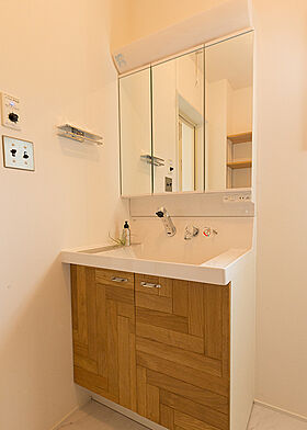 株式会社J-BASEの施工事例「J-BASE 平屋のブルックリンスタイルの家」の画像6