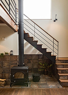 株式会社J-BASEの施工事例「J-BASE ブルックリンスタイルの家」の画像3