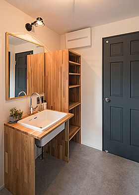 株式会社J-BASEの施工事例「J-BASE ブルックリンスタイルの家」の画像5