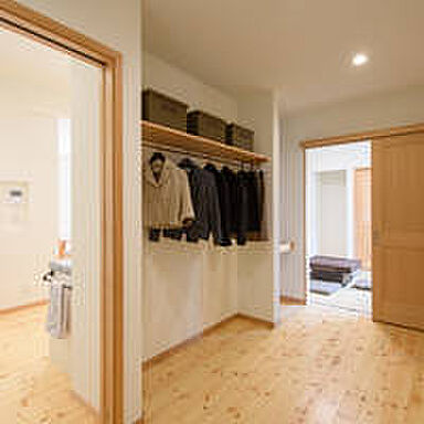 株式会社三建(Sus∞Eco Home-サスエコホーム-)の施工事例「奥様の親と暮らす二世帯住宅」の画像3