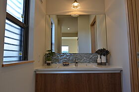 株式会社三建(Sus∞Eco Home-サスエコホーム-)の施工事例「建坪30坪 / 暮らし40坪」の画像4