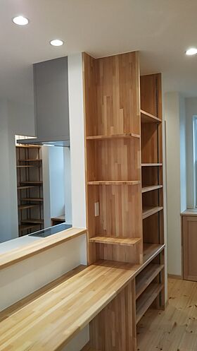 株式会社三建(Sus∞Eco Home-サスエコホーム-)の施工事例「遊び心全開。 BQQデッキ、ハンモック、ボルダリングの壁」の画像2