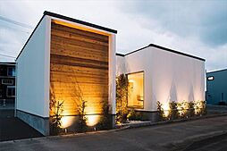 有限会社アンザイ工務所の施工事例「熊本市南区平屋展示場ー「モダン」と「和」を融合させたコンテンポラリースタイル」の画像