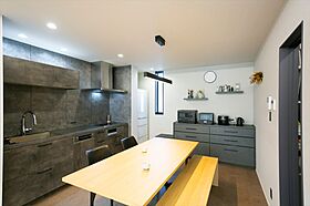 株式会社Lib Workの施工事例「洗練されたデザイン、かつ家事がラクな「ホテルライクな家」」の画像1