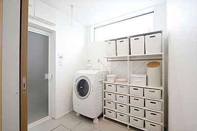 株式会社Lib Workの施工事例「開放感と統一感を大切に。好きな間取りを実現した平屋」の画像6