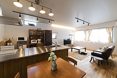 伊大建設株式会社の施工事例「愛猫と一緒に趣味を満喫できる家」の画像