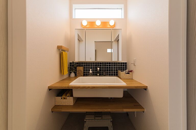 伊大建設株式会社の公式画像_洗面5