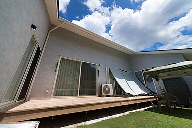 伊大建設株式会社の施工事例「光と風を呼び込むナチュラルモダンの平屋」の画像4