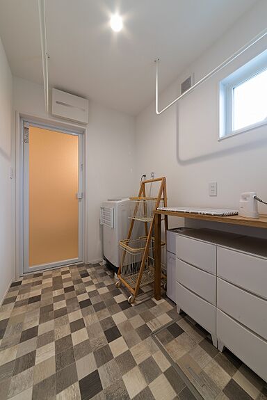 伊大建設株式会社の施工事例「光と風を呼び込むナチュラルモダンの平屋」の画像7